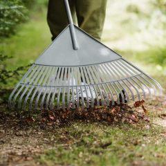 Kent & Stowe Ultimate Leaf Rake Fibreglass Handle