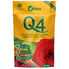 Vitax Q4 Pelleted (pouch) - 0.9kg
