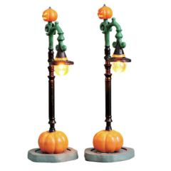 Lemax Witch Pumpkin Patch, Set Of 2 BO (4.5V)