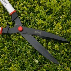 Wilkinson Sword Wavy Blade Hedge Shear