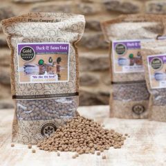Wildlife World Cotswold Granaries Duck & Swan Medium 700G