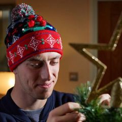 Smart Garden Flash Luxury Beanie Christmas Tree