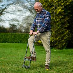The Handy Budget Tine Aerator