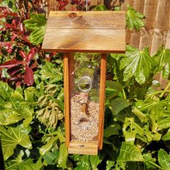 Tom Chambers Melrose Seed Feeder