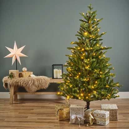 Pre-Lit Artificial Christmas Trees