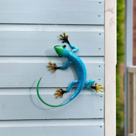 hanging gecko