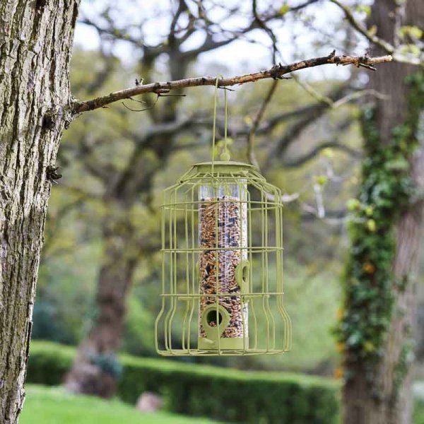 Squirrel Proof Seed Feeder Smart Garden